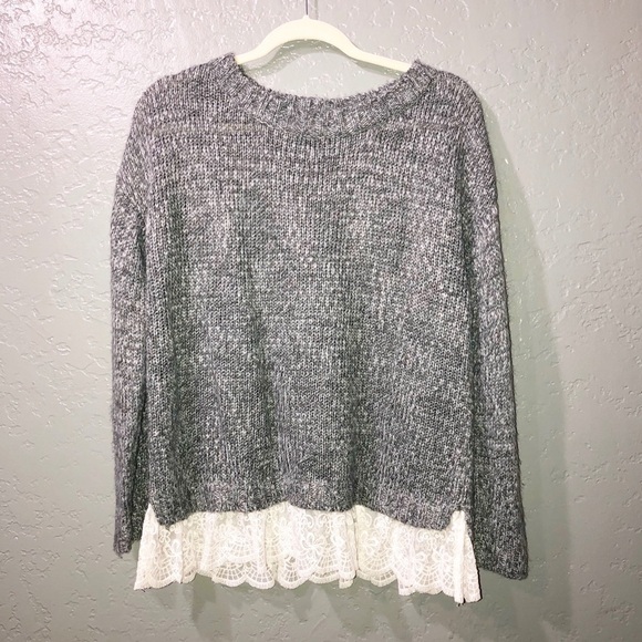 Gray knit lace hem sweater - Picture 1 of 8